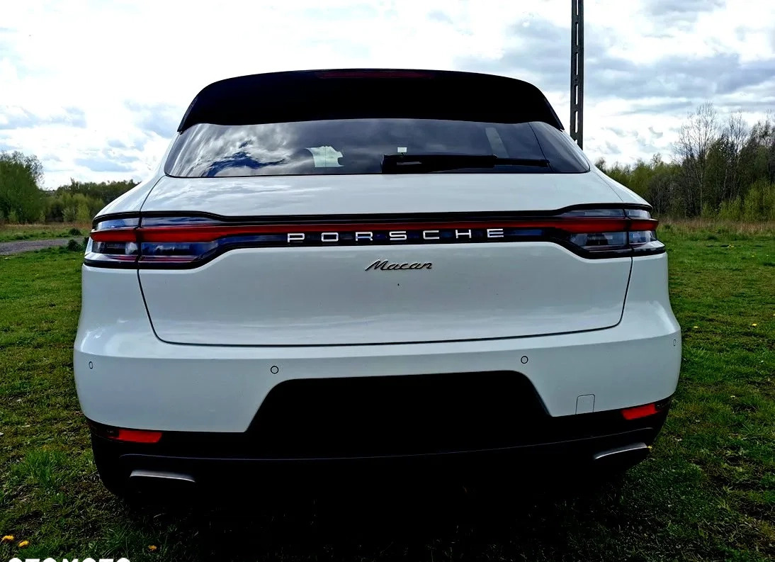 Porsche Macan cena 225000 przebieg: 78900, rok produkcji 2018 z Nowogród małe 37